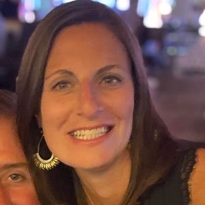 Meet your Posher, Christine